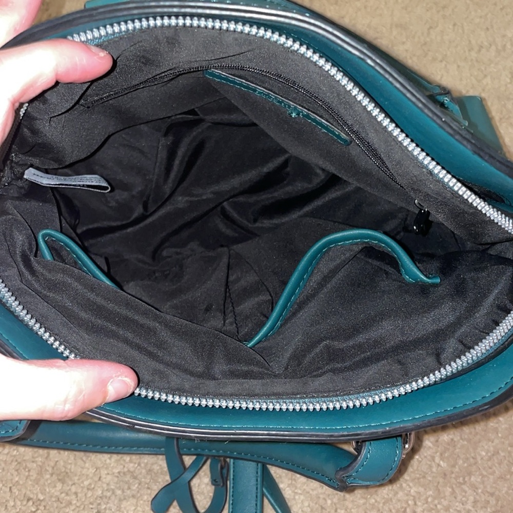 Nine West green satchel - Picture 3 of 6